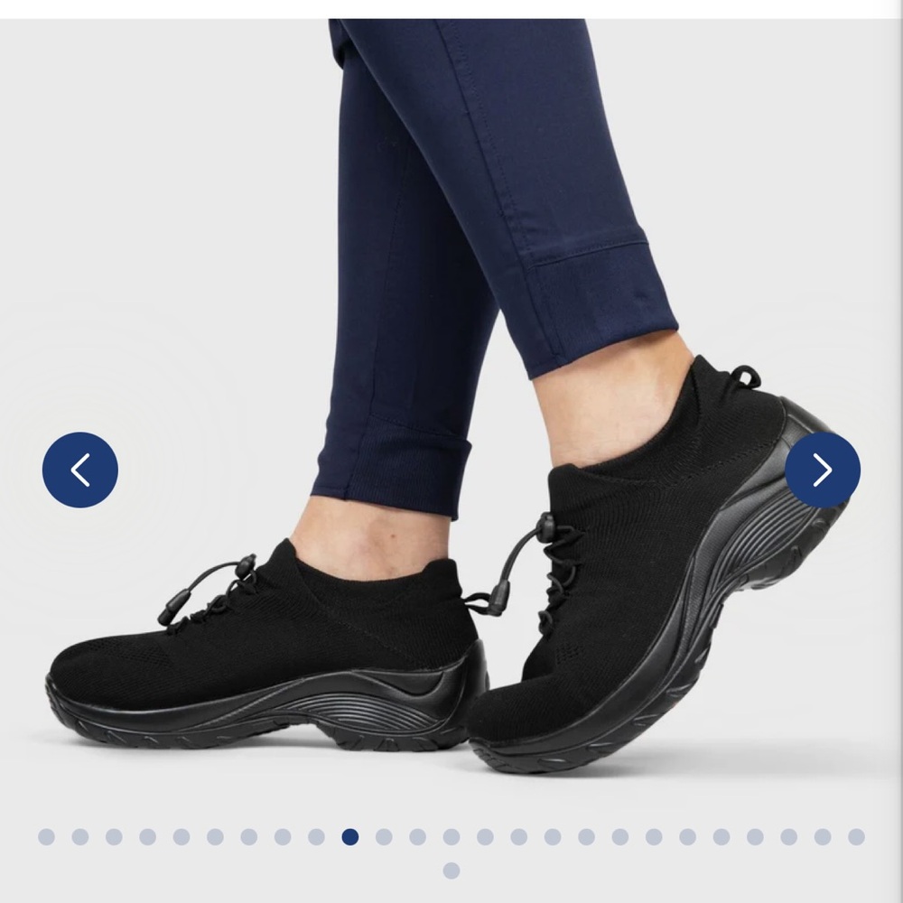 Ortho Stretch Comfort Wear Sleek Black Womens Sneakers